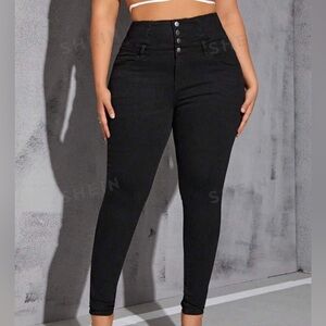 NWOT Elastic Waistband Black Skinny Jeans 💛🌸